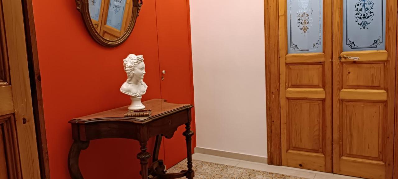 Amanda'S Suite Taranto Exteriör bild