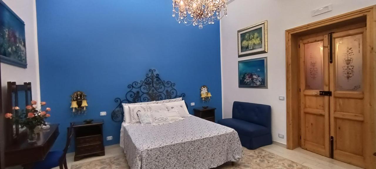 Amanda'S Suite Taranto Exteriör bild